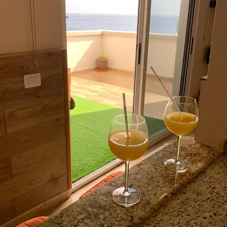Playa Chica 1 Апартаменты *