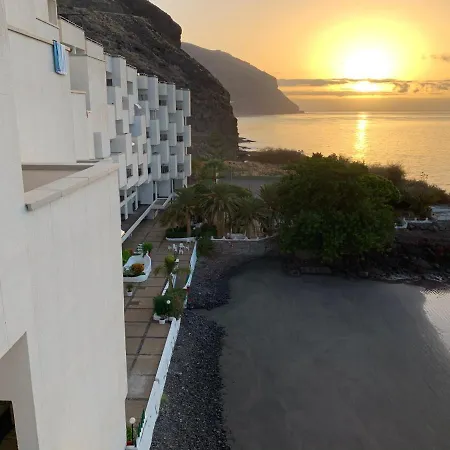 Playa Chica 1 Апартаменты *