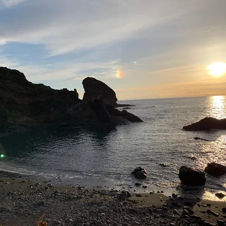 Playa Chica 1 * サンタクルスデテネリフェ