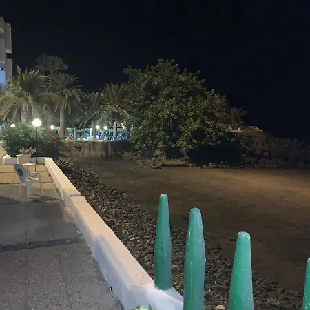 Playa Chica 1 Апартаменты Санта-Крус-де-Тенерифе
